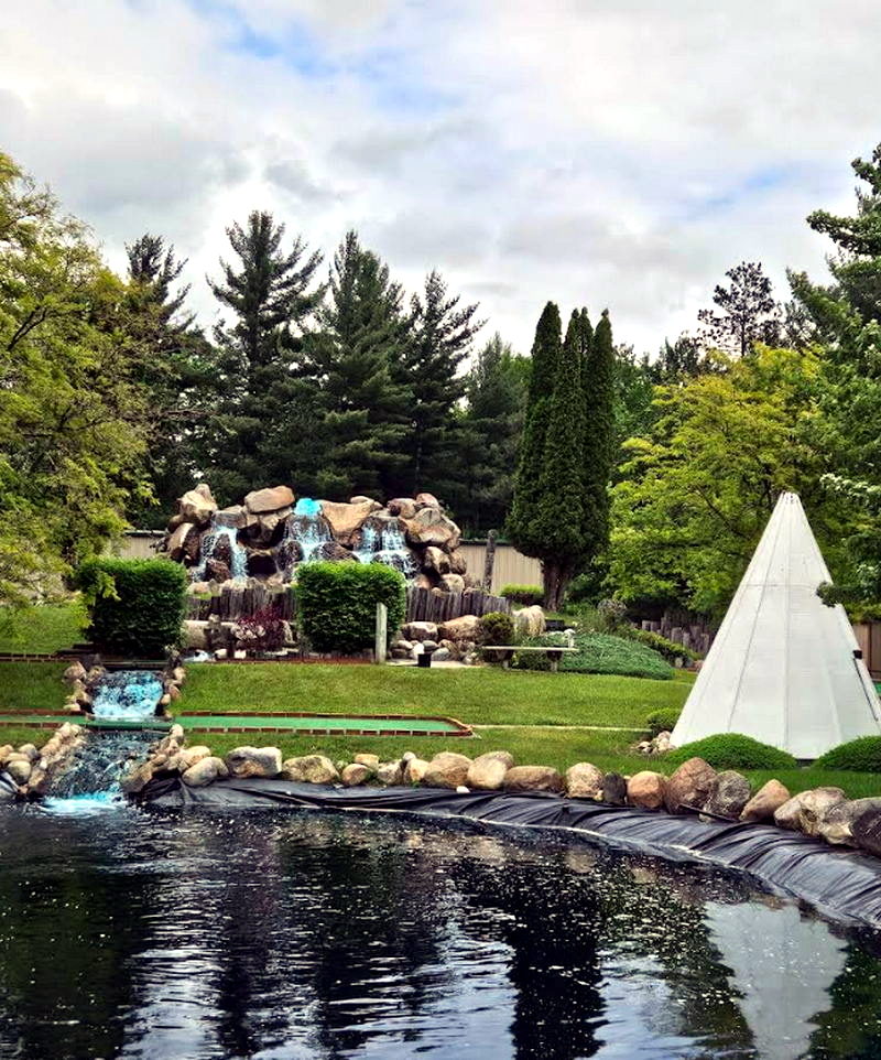 Indian Village Mini Golf - Street View